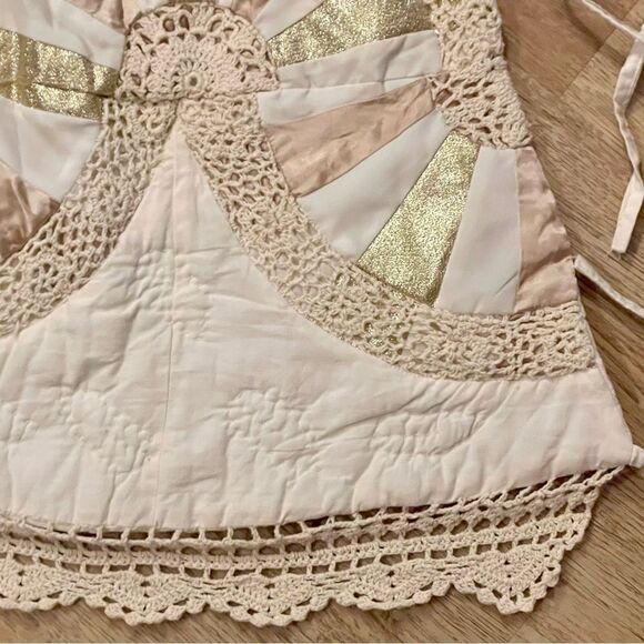 Vintage Quilted Lame Patch Crochet Trim Round Spilt Tie Tree Skirt Handmade - Picture 11 of 16